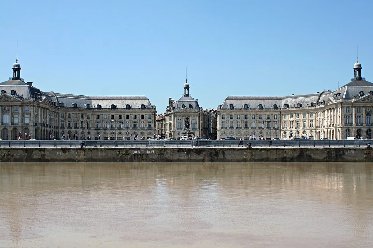 La place de la Bourse à Bordeaux